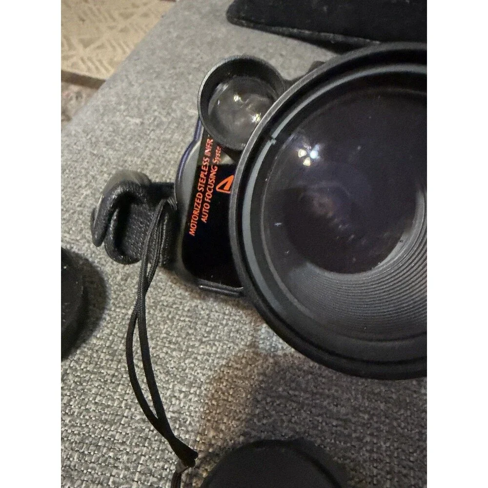 Chinon Genesis III Macro Zoom Lens 38-110mm Automatic Film Camera -Powers On